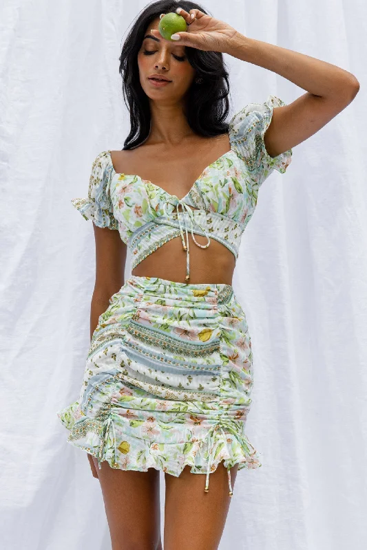 Azure Sky Tied Back Crop Top Printed Green Modern Women's Tech